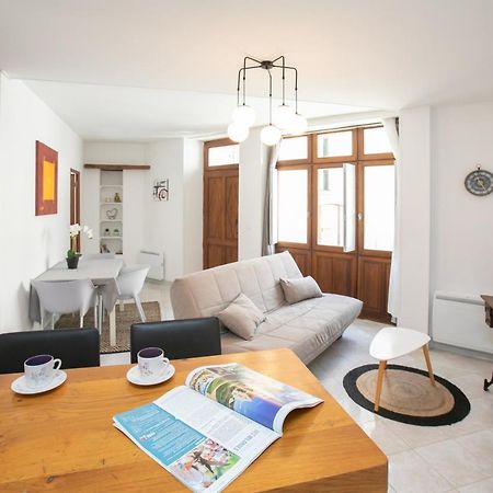 Appartement T2 Hyper Centre A Perigueux 1 Chambre Lou Chabrol Exterior foto